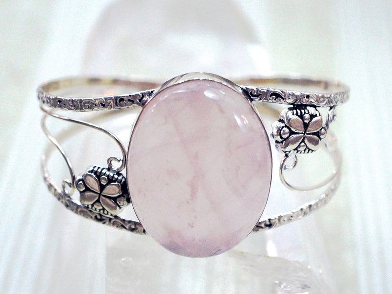 The Timeless Appeal of Pink Quartz: History, Symbolism, and Style