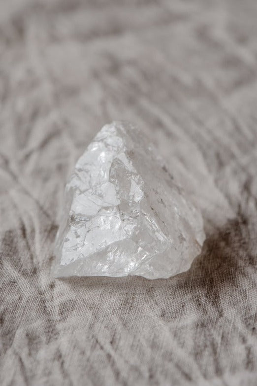 The Master Healer: Unveiling the Power and Beauty of Clear Quartz Necklaces
