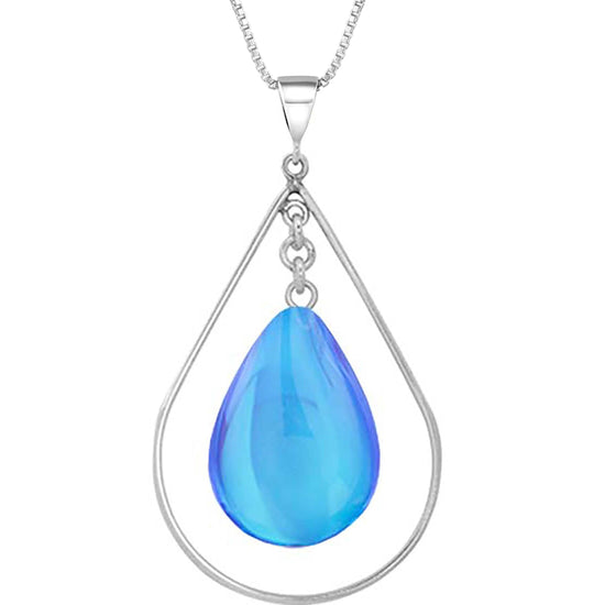 Drop with Loop Pendant is a classic design that elegantly radiates with polished blue pendant. It comes with an 18" .7mm sterling silver box chain, ensuring a complete and polished look.
