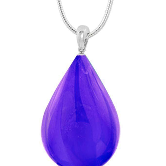 Medium Drop Pendant is a beautiful, simple, and elegant which includes an 18" sterling silver 1mm snake chain with the  polished violet pendant.