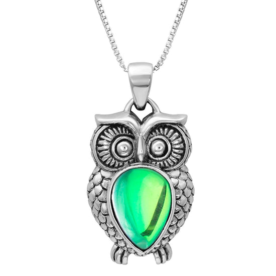 Owl Pendant features a stunning teardrop polished green crystal front and center. The pendant comes with an 18" sterling silver .7mm box chain included.