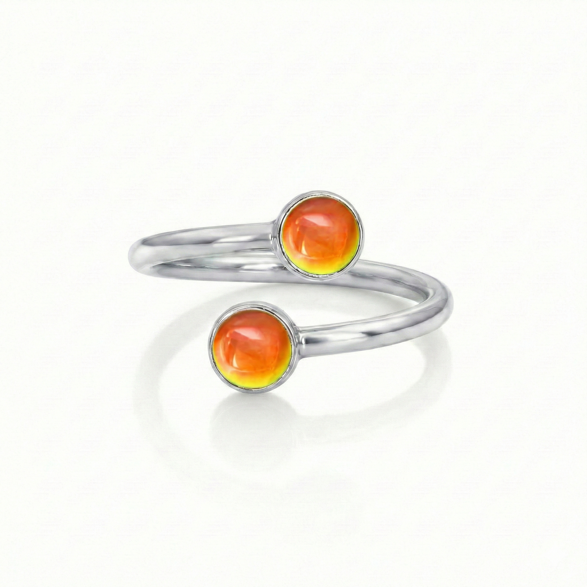 Small Double Ring features two exquisite 5mm polished fire circle crystals that add a touch of sparkle and elegance.