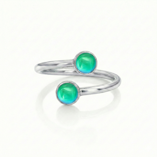 Small Double Ring features two exquisite 5mm polished green circle crystals that add a touch of sparkle and elegance.