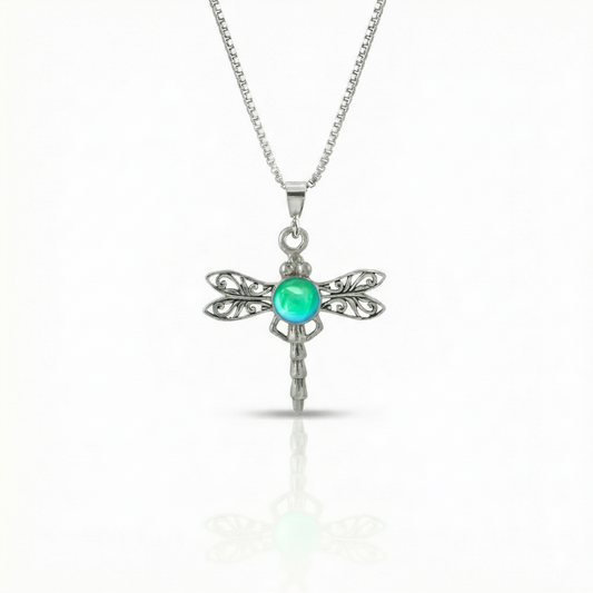 Small Dragonfly Pendant crafted from high-quality sterling silver, this pendant features a beautifully detailed dragonfly design. Adorned with a stunning 5mm polished green stone, this pendant adds a subtle pop of color and sparkle comes with an 18” sterling silver box chain.