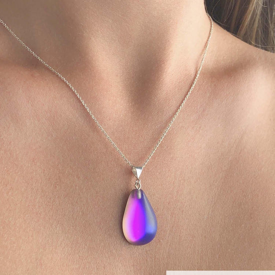 Small Drop Pendant Crafted with sterling silver components, this frosted violet pendant comes with an included 18" sterling silver .7mm box chain for a polished look.