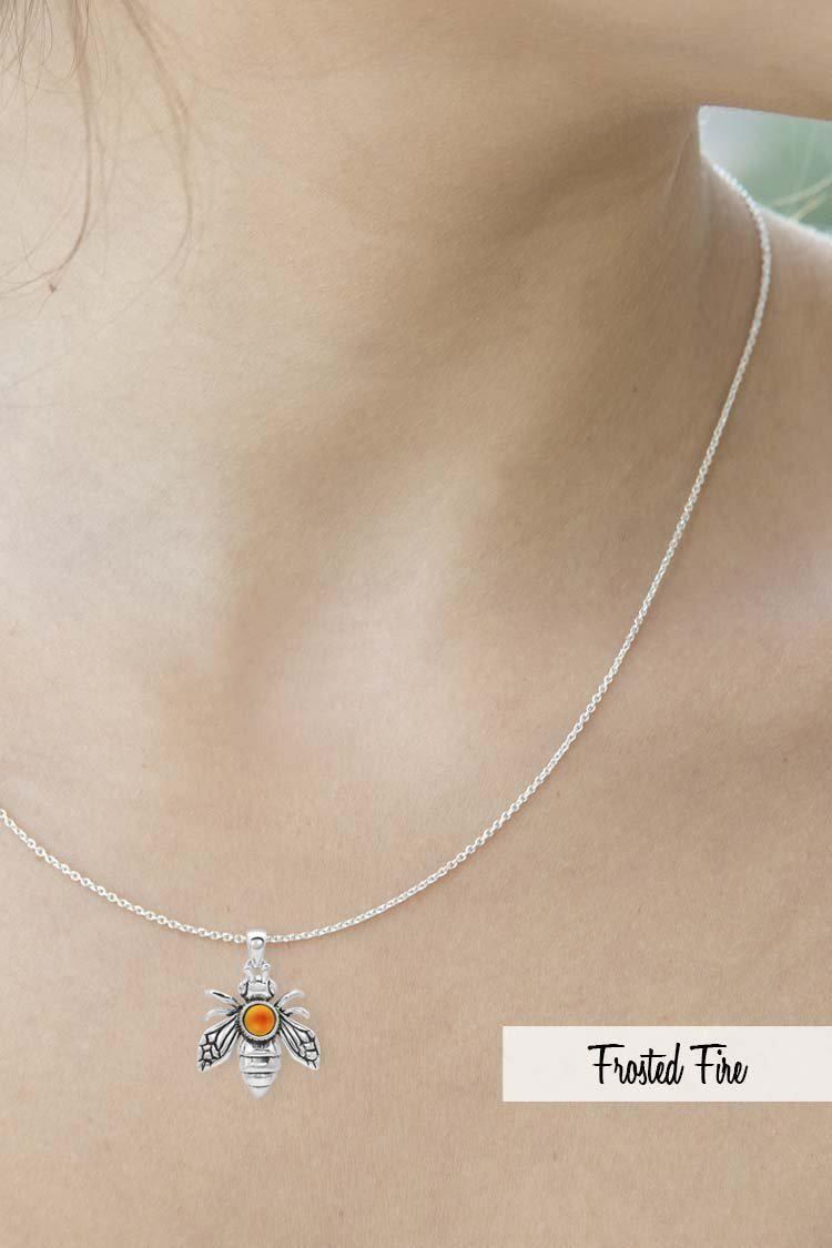 Amber Bee Necklace with Silver – KARUBA