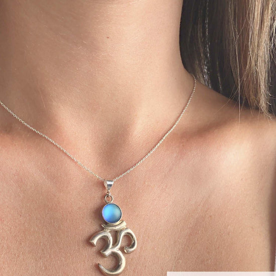 Om Pendant - by Leightworks