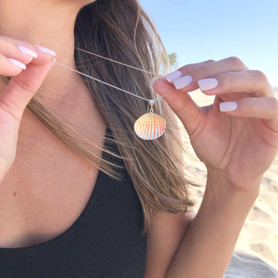 Sterling Silver-Scallop Pendant-Necklace Charm-Leightworks